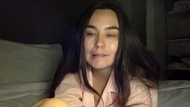 Snapshot of Tiorina chatting on June 30, 2026, 5:02 pm Tiorina online show from June 30, 2026, 5:02 pm