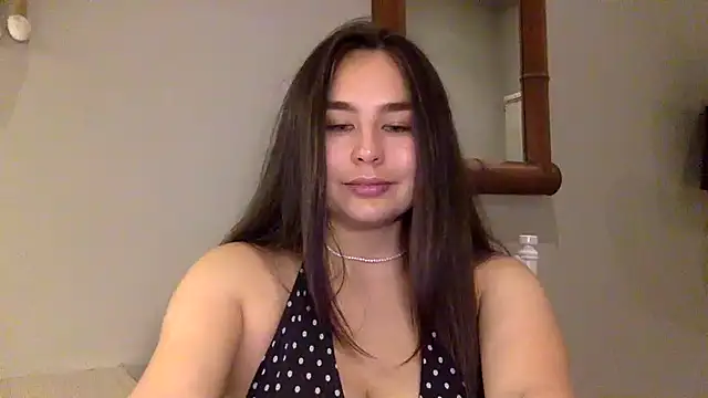 Snapshot of Tiorina chatting on July 2, 2026, 11:05 am Tiorina online show from July 2, 2026, 11:05 am
