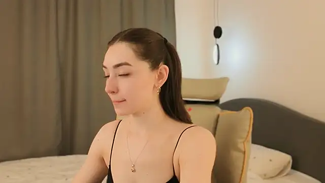 Snapshot of cherrylatte chatting on June 22, 2026, 7:22 pm cherrylatte online show from June 22, 2026, 7:22 pm