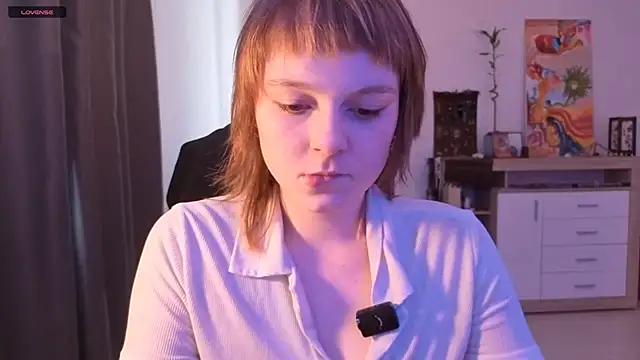 Snapshot of DustiZuchowski chatting on July 1, 2026, 9:09 am DustiZuchowski online show from July 1, 2026, 9:09 am