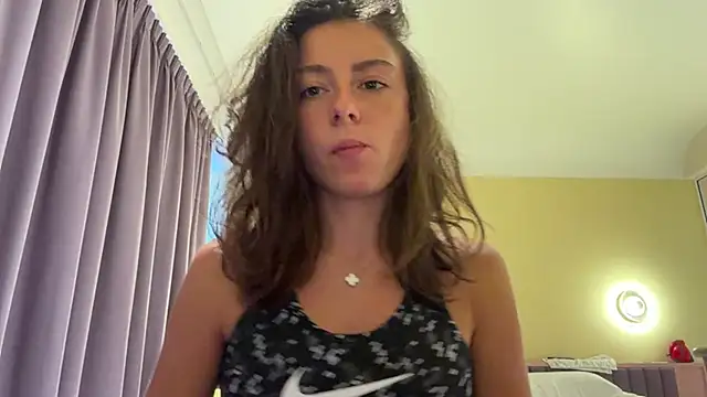 Snapshot of Monicaqte chatting on July 1, 2026, 11:10 am Monicaqte online show from July 1, 2026, 11:10 am
