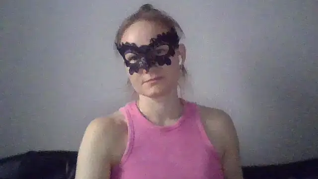 Snapshot of Virellesi chatting on July 4, 2026, 4:22 pm Virellesi online show from July 4, 2026, 4:22 pm