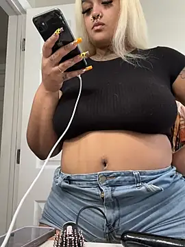 sweet cataleya12 online show from July 6, 2026, 3:03 pm