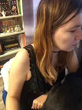 Lazy Lovely online show from June 28, 2026, 1:06 pm