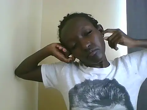 Snapshot of Keilay chatting on July 28, 2026, 12:12 pm Keilay online show from July 28, 2026, 12:12 pm
