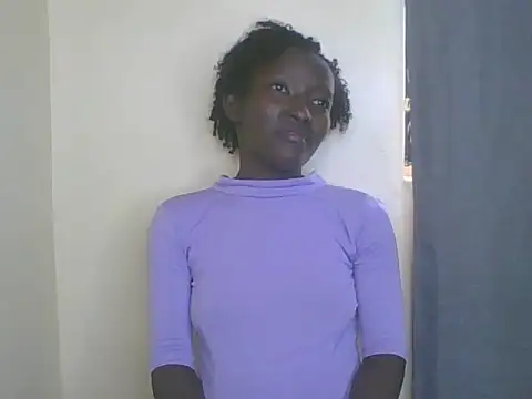 Snapshot of Keilay chatting on July 12, 2026, 9:21 am Keilay online show from July 12, 2026, 9:21 am