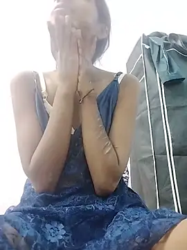 Hotty lshu  online show from June 23, 2026, 6:11 am