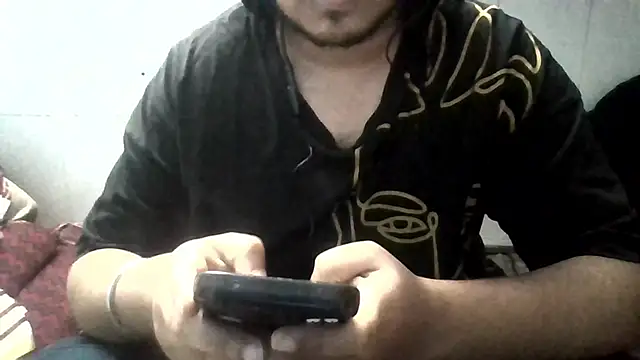 Snapshot of Mr_Naughty106 chatting on July 2, 2026, 12:33 pm Mr Naughty106 online show from July 2, 2026, 12:33 pm