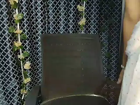 Dasydoll online show from July 9, 2026, 7:42 am