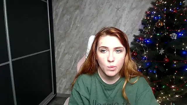 Reginasmilee online show from January 7, 2026, 2:22 pm