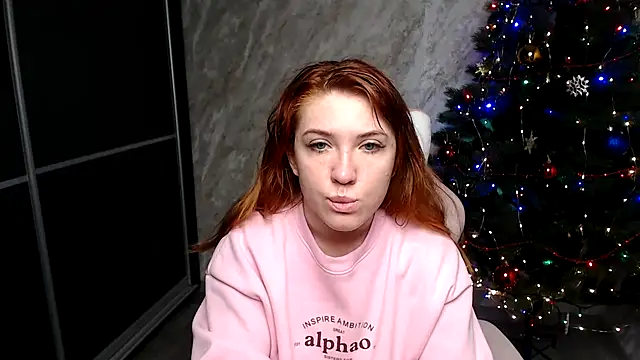 Reginasmilee online show from December 18, 2025, 12:38 am