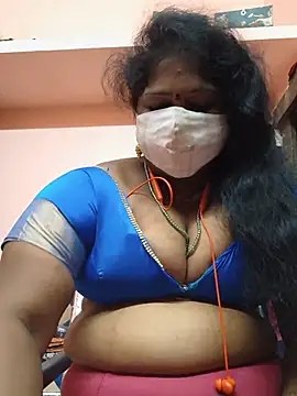 Snapshot of yalini1431 chatting on July 24, 2026, 9:22 pm yalini1431 online show from July 24, 2026, 9:22 pm