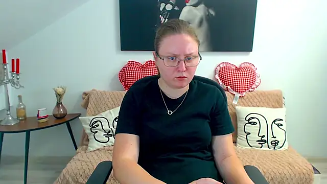 IrenneBates online show from June 30, 2026, 7:41 am