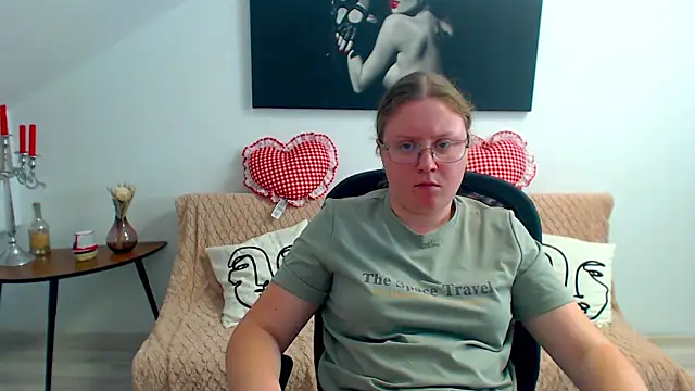 IrenneBates online show from June 29, 2026, 10:15 am