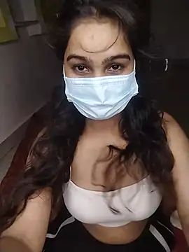 Snapshot of nikita-cam chatting on June 26, 2026, 5:41 pm nikita-cam online show from June 26, 2026, 5:41 pm