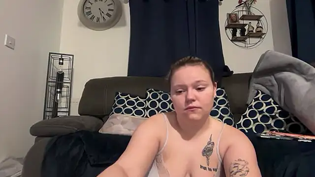 GirlNextDoorAmber online show from July 18, 2026, 3:26 am