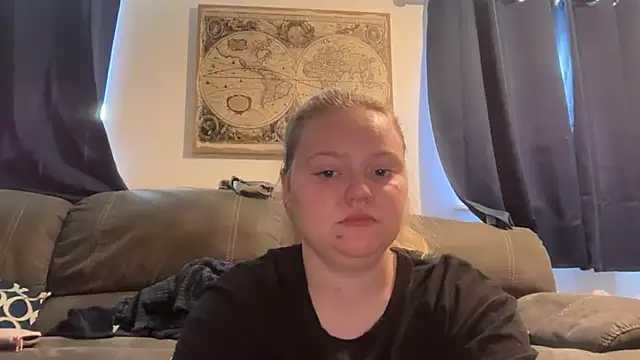 GirlNextDoorAmber online show from June 30, 2026, 9:31 am