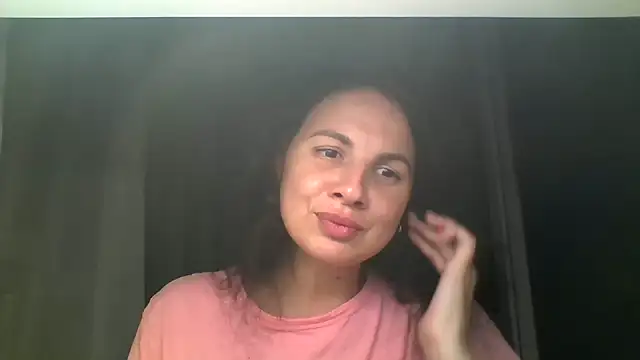 Snapshot of Mireyadi chatting on June 30, 2026, 5:02 pm Mireyadi online show from June 30, 2026, 5:02 pm