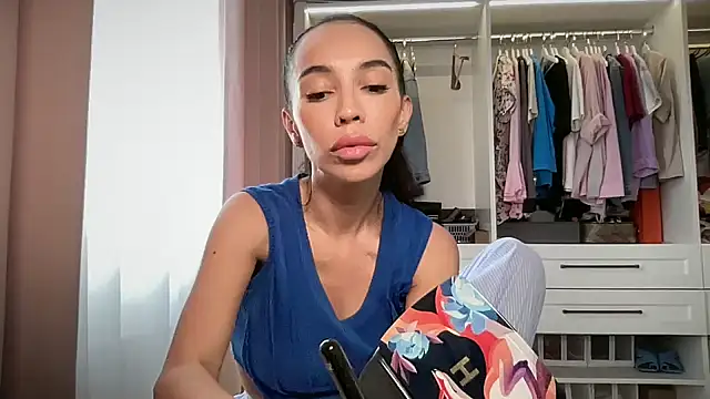 Lioraxa online show from July 8, 2026, 10:16 am