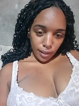 talita00 online show from June 24, 2026, 2:37 pm