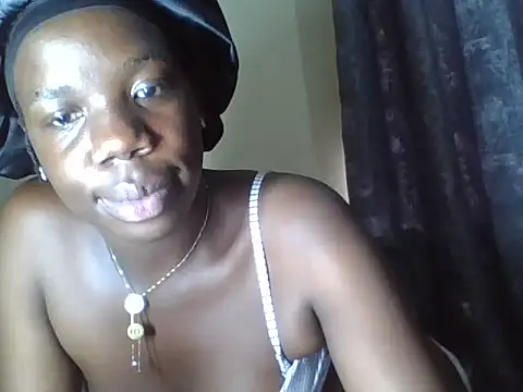 Snapshot of Thick_Me- chatting on July 18, 2026, 9:51 am Thick Me- online show from July 18, 2026, 9:51 am