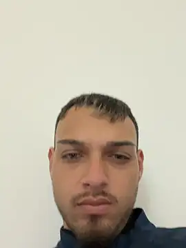 Snapshot of Erick_Santos39 chatting on July 14, 2026, 3:29 pm Erick Santos39 online show from July 14, 2026, 3:29 pm