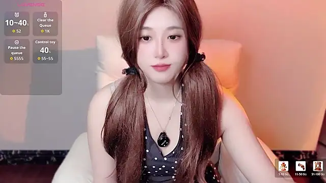 sweety-mm online show from June 28, 2026, 6:03 pm