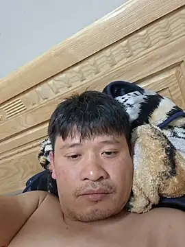 Snapshot of Alex_1220 chatting on June 27, 2026, 3:29 pm Alex 1220 online show from June 27, 2026, 3:29 pm