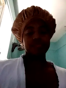 CukiGirl0 online show from July 7, 2026, 3:37 pm