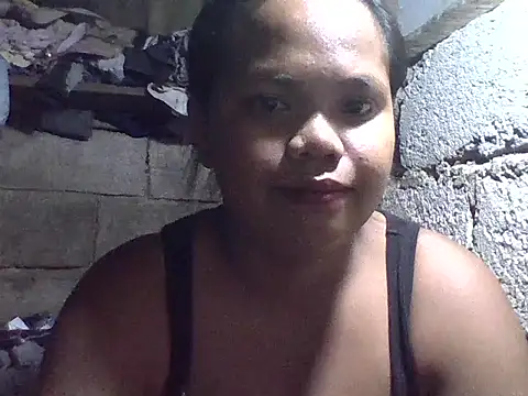 HotYangLady25 online show from June 28, 2026, 6:14 pm