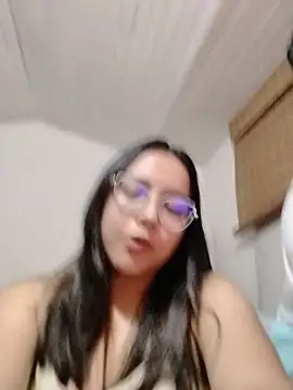 Snapshot of nanamisum chatting on July 1, 2026, 4:46 am nanamisum online show from July 1, 2026, 4:46 am