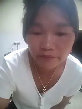 Snapshot of Janecassi chatting on July 2, 2026, 3:23 am Janecassi online show from July 2, 2026, 3:23 am