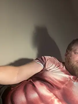 Tallbellybear online show from July 14, 2026, 3:44 am