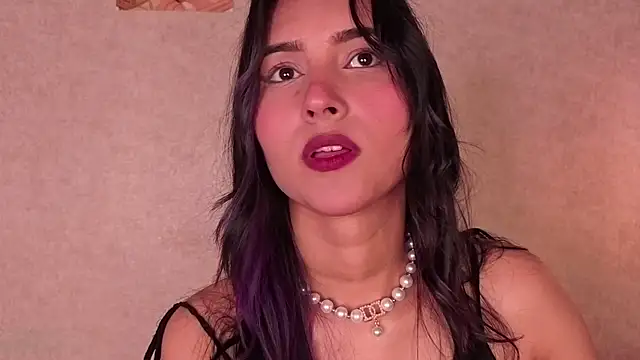 Snapshot of lilly_soff_ chatting on July 4, 2026, 4:52 am lilly soff online show from July 4, 2026, 4:52 am