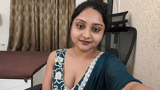 Snapshot of Kanchanf-6 chatting on July 4, 2026, 9:19 pm Kanchanf-6 online show from July 4, 2026, 9:19 pm
