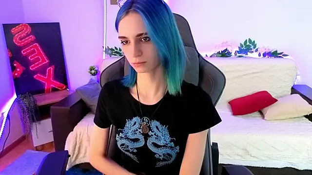 Snapshot of LilithMoon2 chatting on July 12, 2026, 6:36 am LilithMoon2 online show from July 12, 2026, 6:36 am