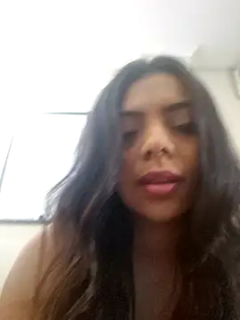 Snapshot of AannieMiinori chatting on July 9, 2026, 6:07 pm AannieMiinori online show from July 9, 2026, 6:07 pm