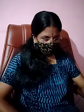 tamil peenqueen online show from July 10, 2026, 4:45 am