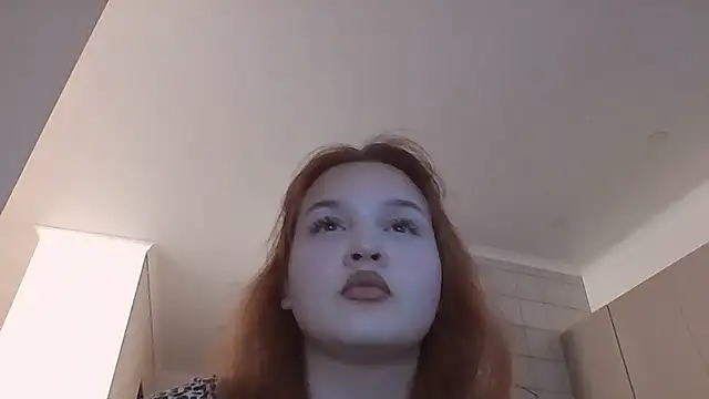 Snapshot of AudAria chatting on July 4, 2026, 5:50 pm AudAria online show from July 4, 2026, 5:50 pm