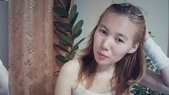 Snapshot of MammieLippoldt chatting on July 3, 2026, 4:57 pm MammieLippoldt online show from July 3, 2026, 4:57 pm