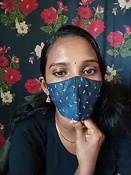 Snapshot of Tamil_Soloqueen_001 chatting on July 7, 2026, 6:47 am Tamil Soloqueen 001 online show from July 7, 2026, 6:47 am