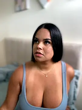 Snapshot of AliceStarshine chatting on November 27, 2025, 5:02 pm AliceStarshine online show from November 27, 2025, 5:02 pm