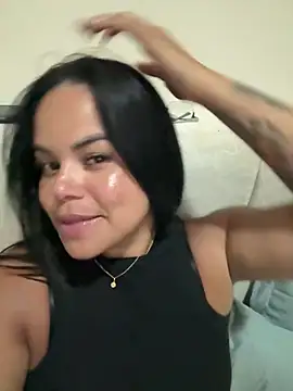 Snapshot of AliceStarshine chatting on November 15, 2025, 5:22 am AliceStarshine online show from November 15, 2025, 5:22 am