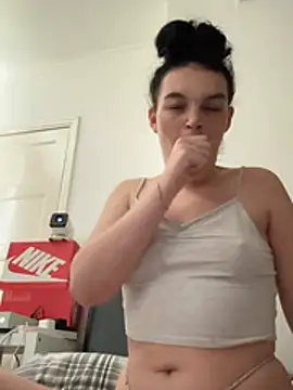 Snapshot of sweetpippa_ chatting on July 11, 2026, 10:15 am sweetpippa online show from July 11, 2026, 10:15 am