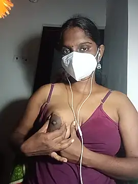 Snapshot of Monika-Beauty chatting on August 7, 2026, 10:54 am Monika-Beauty online show from August 7, 2026, 10:54 am