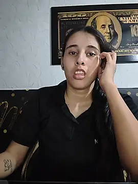 Snapshot of Victoriaa_Houston chatting on July 8, 2026, 8:31 pm Victoriaa Houston online show from July 8, 2026, 8:31 pm