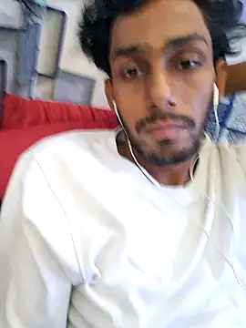 Snapshot of srinivasa_Ragavan chatting on July 6, 2026, 11:06 am srinivasa Ragavan online show from July 6, 2026, 11:06 am