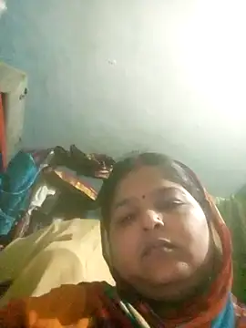 Snapshot of hot_bhabi1 chatting on July 9, 2026, 4:06 pm hot bhabi1 online show from July 9, 2026, 4:06 pm