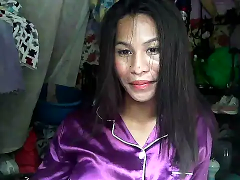 Snapshot of simplytrans chatting on July 7, 2026, 1:41 am simplytrans online show from July 7, 2026, 1:41 am