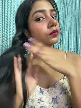 Snapshot of Hye__manvi chatting on July 8, 2026, 4:35 am Hye manvi online show from July 8, 2026, 4:35 am